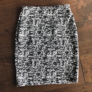 NWOT a pencil skirt